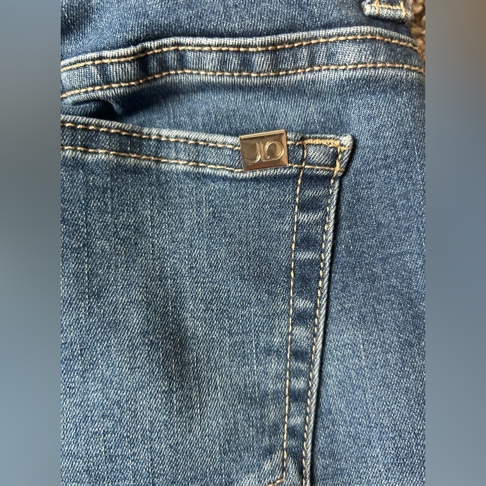 5/$25 Jennifer Lopez Skinny Ankle Jeans with zipper feature size 2 - Picture 9 of 12